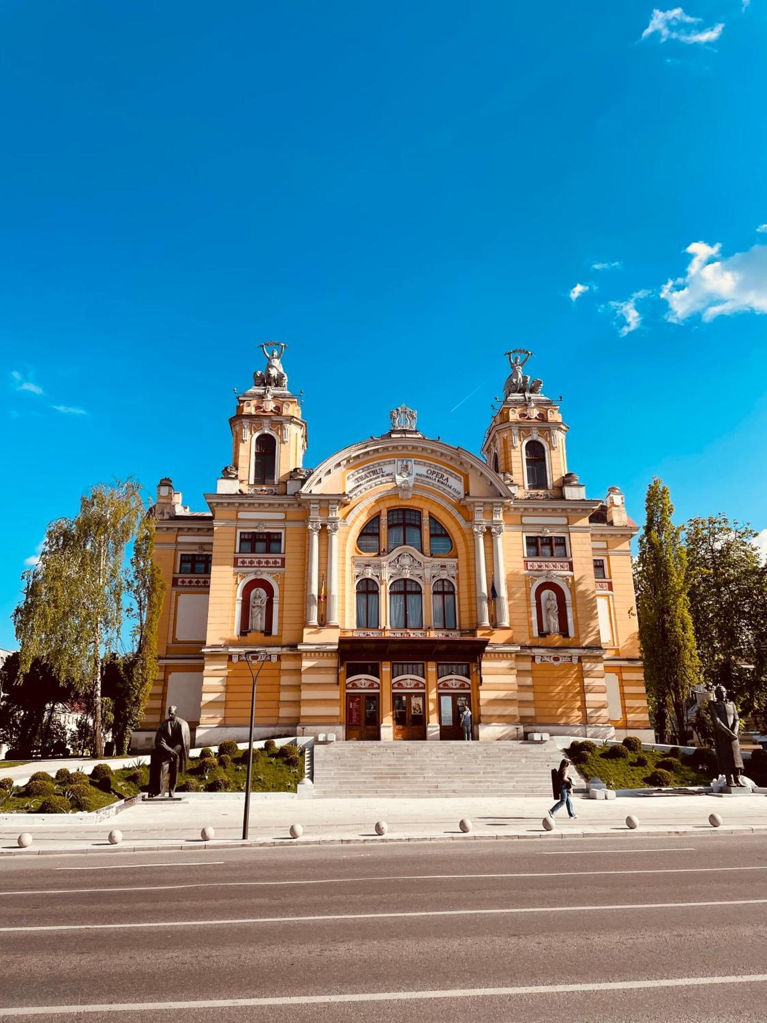 Apartamento Littleparis Cluj-Napoca Exterior foto