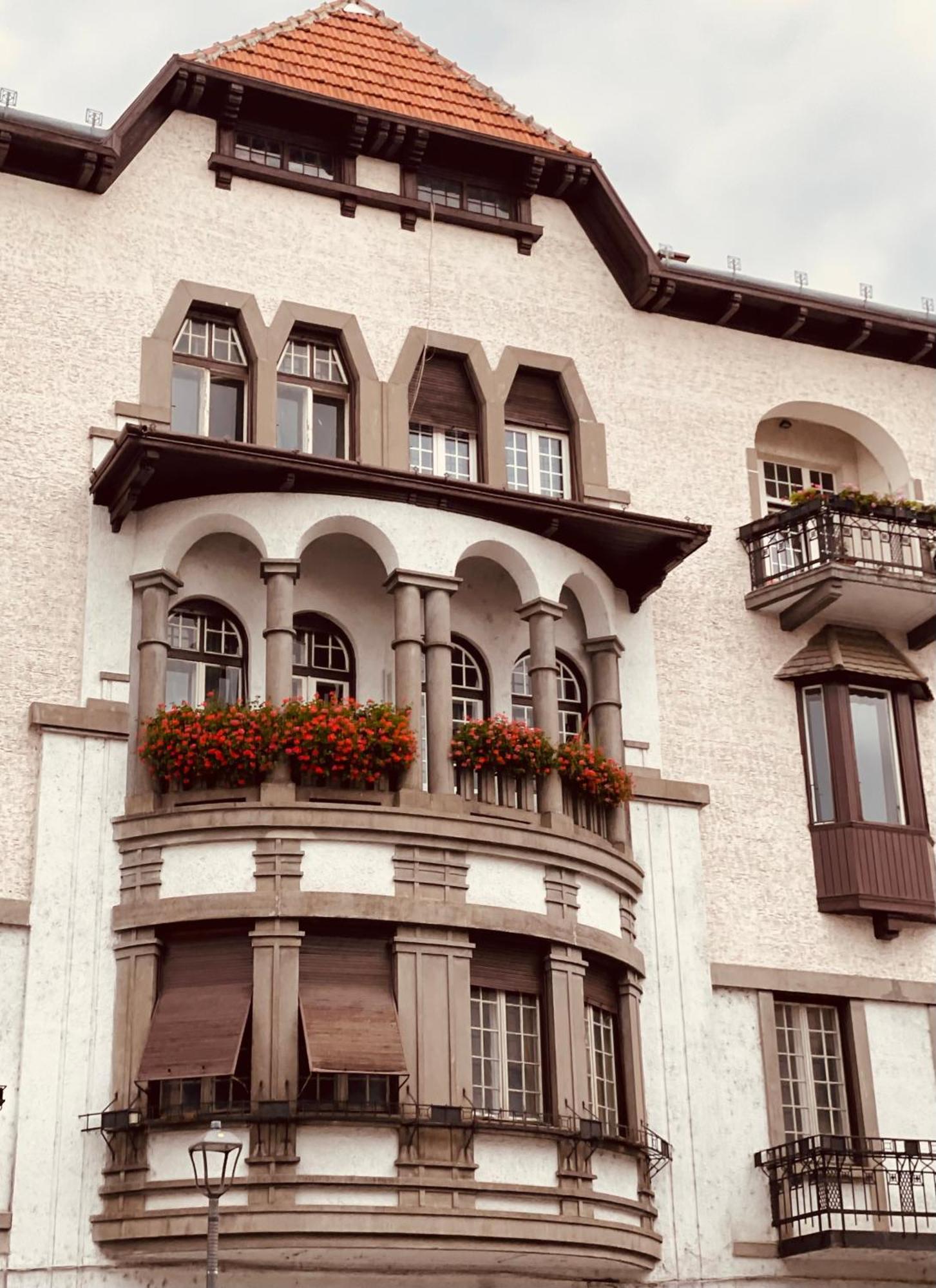 Apartamento Littleparis Cluj-Napoca Exterior foto